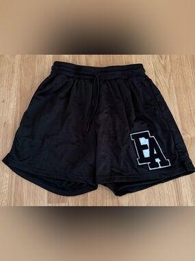 EUC Men’s Echt Apparel Top Marks Shorts - Vintage Collegiate Street Wear Vibe-L
